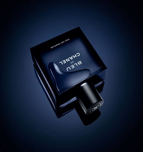 bleu de chanel gezichtscreme|Chanel blue face cream.